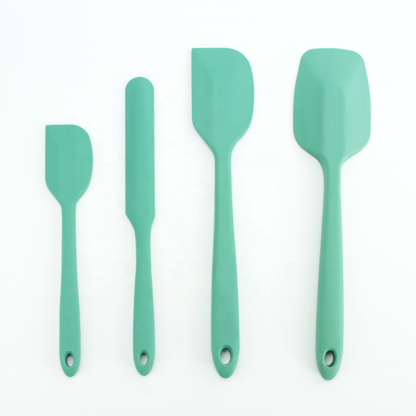 China Wholesale Silicone Kitchen Baking Set